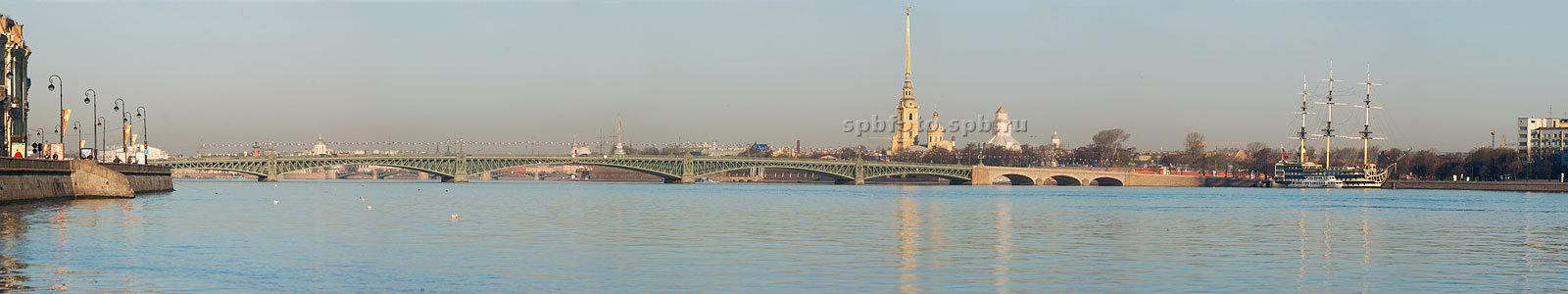 Панорама Троицкого моста